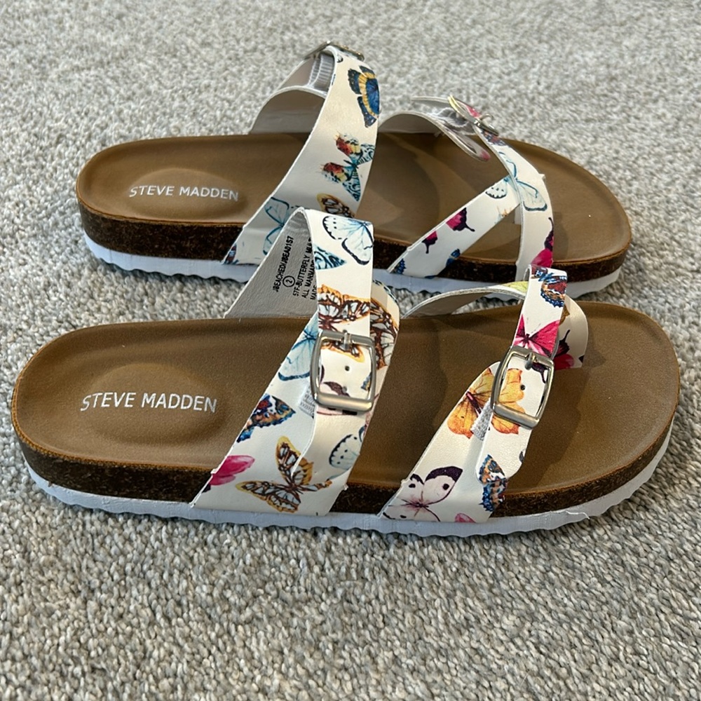 Steve Madden Girls Shoes (Size 2) BRAND NEW